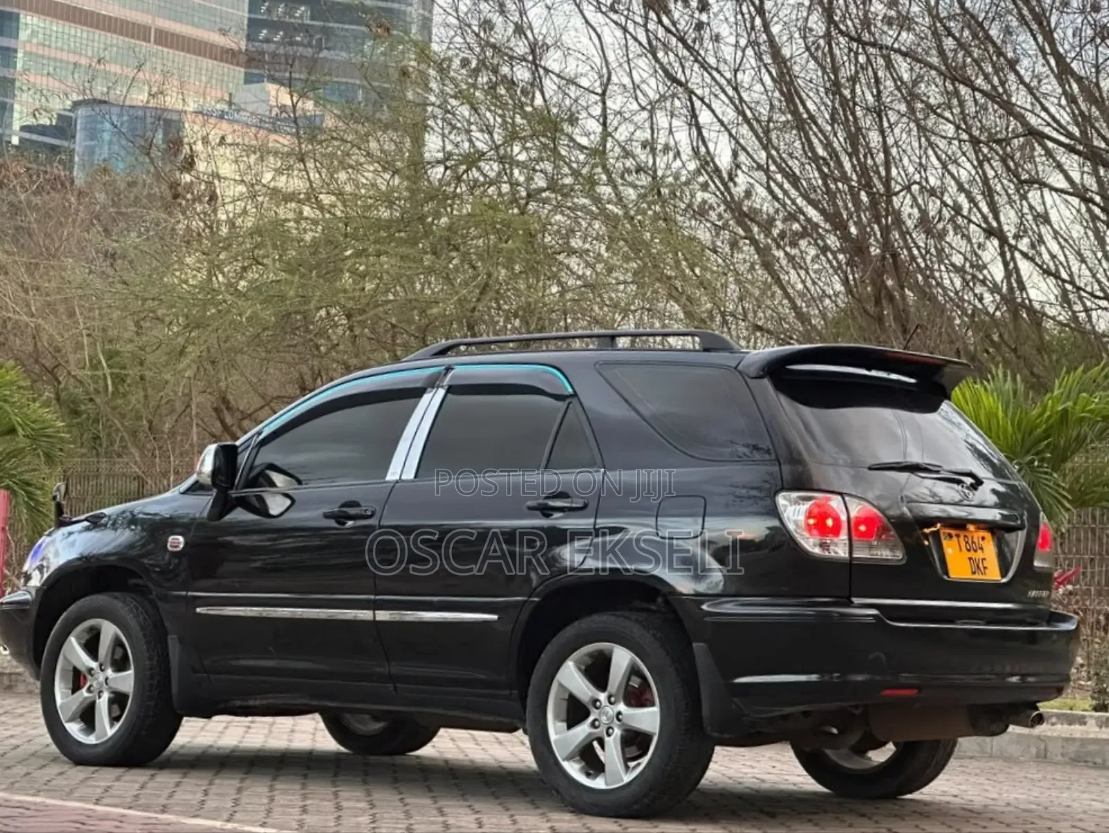 Toyota Harrier 2002 Black