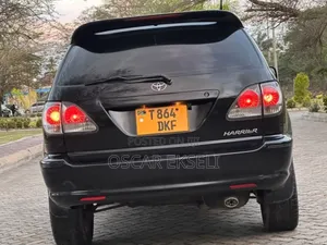Toyota Harrier 2002 Black