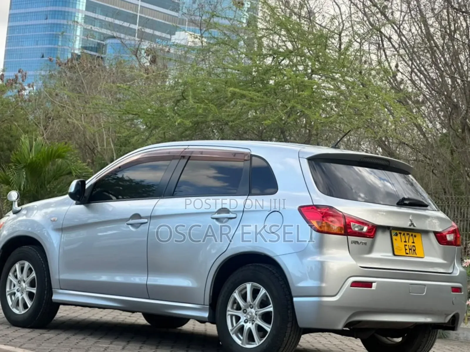 Mitsubishi RVR 2.0 2011 Silver