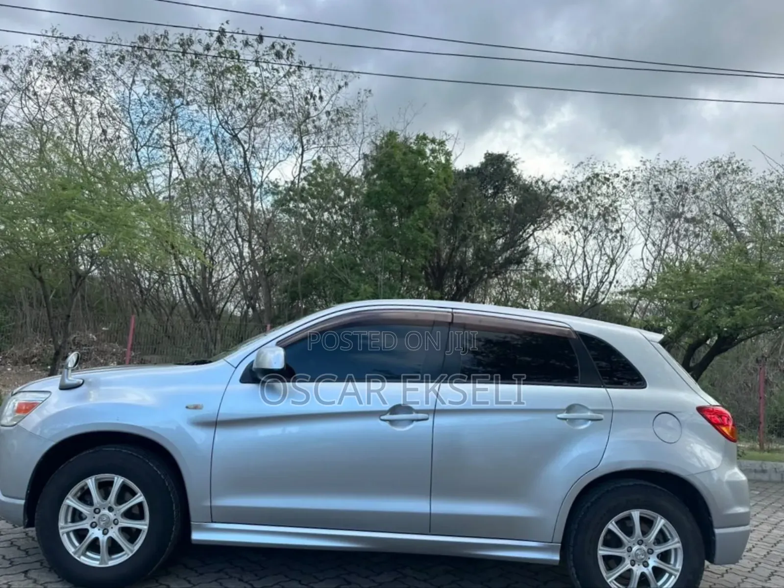 Mitsubishi RVR 2.0 2011 Silver
