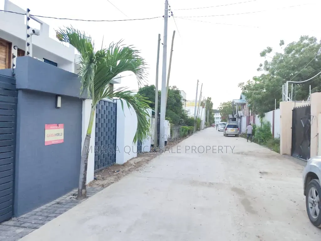 3bdrm House in Msasani for rent