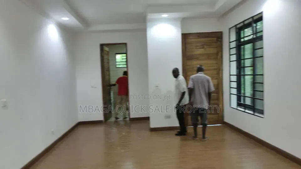 3bdrm House in Msasani for rent