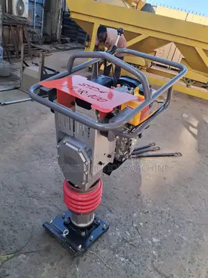 Tamping Rammer (Mgu Wa Jini )