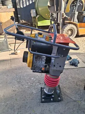 Tamping Rammer (Mgu Wa Jini )