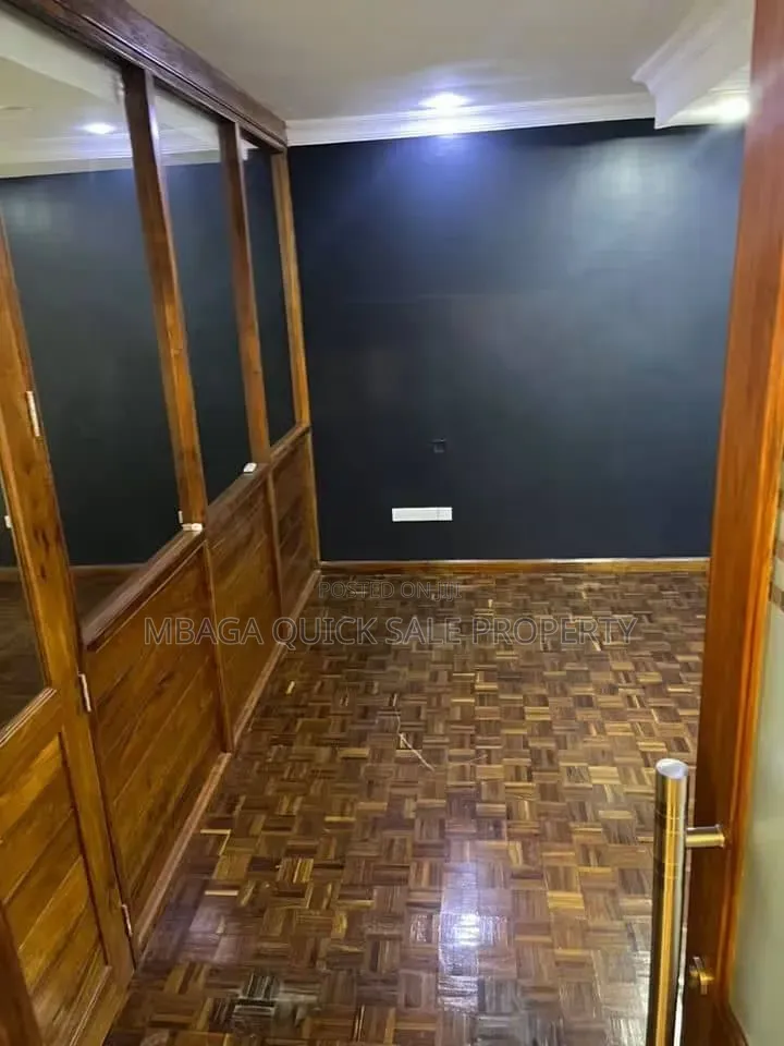 4bdrm House in Masaki for rent
