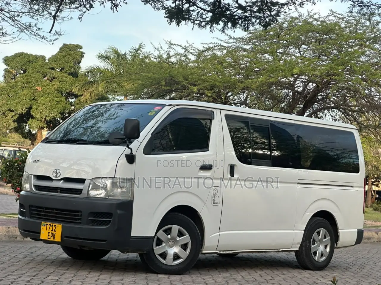 Toyota HiAce 2008 White