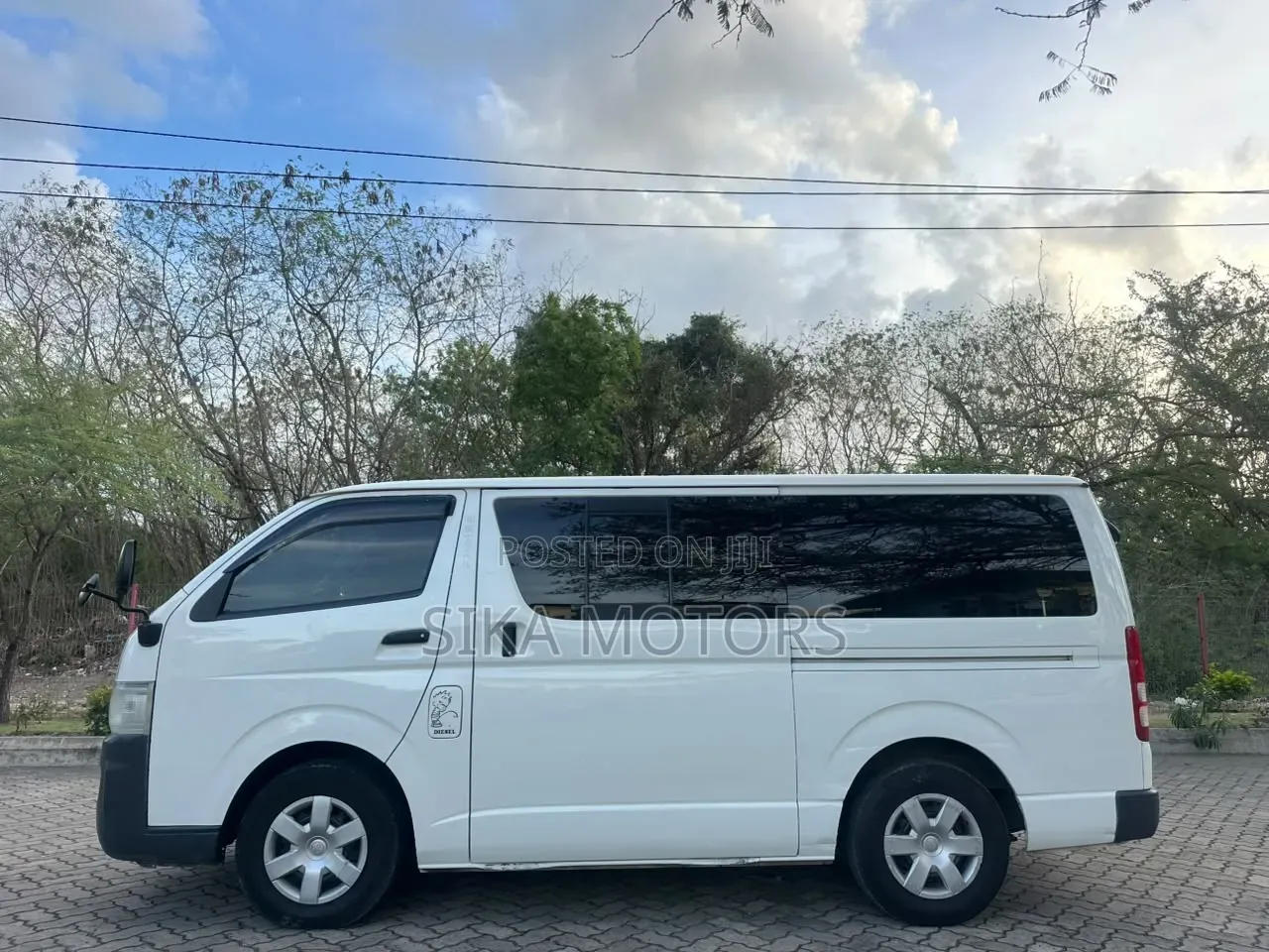 Toyota HiAce 2008 White