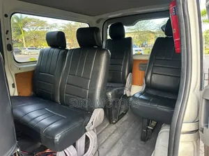 Toyota HiAce 2008 White