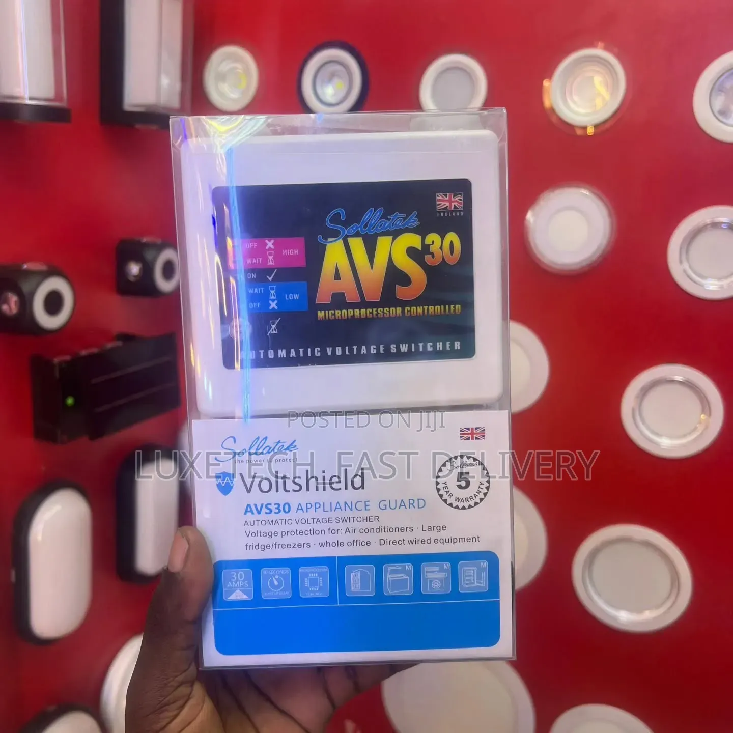 Automatic Voltage Switcher (AVS) Single Phase