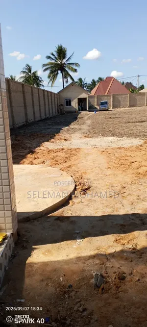 Yard Inauzwa Vikindu
