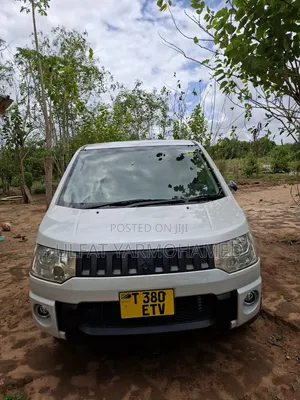 Mitsubishi Delica D:5 2009 Pearl
