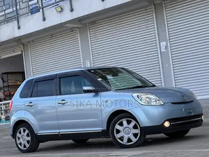 Mazda Verisa 2008 Silver