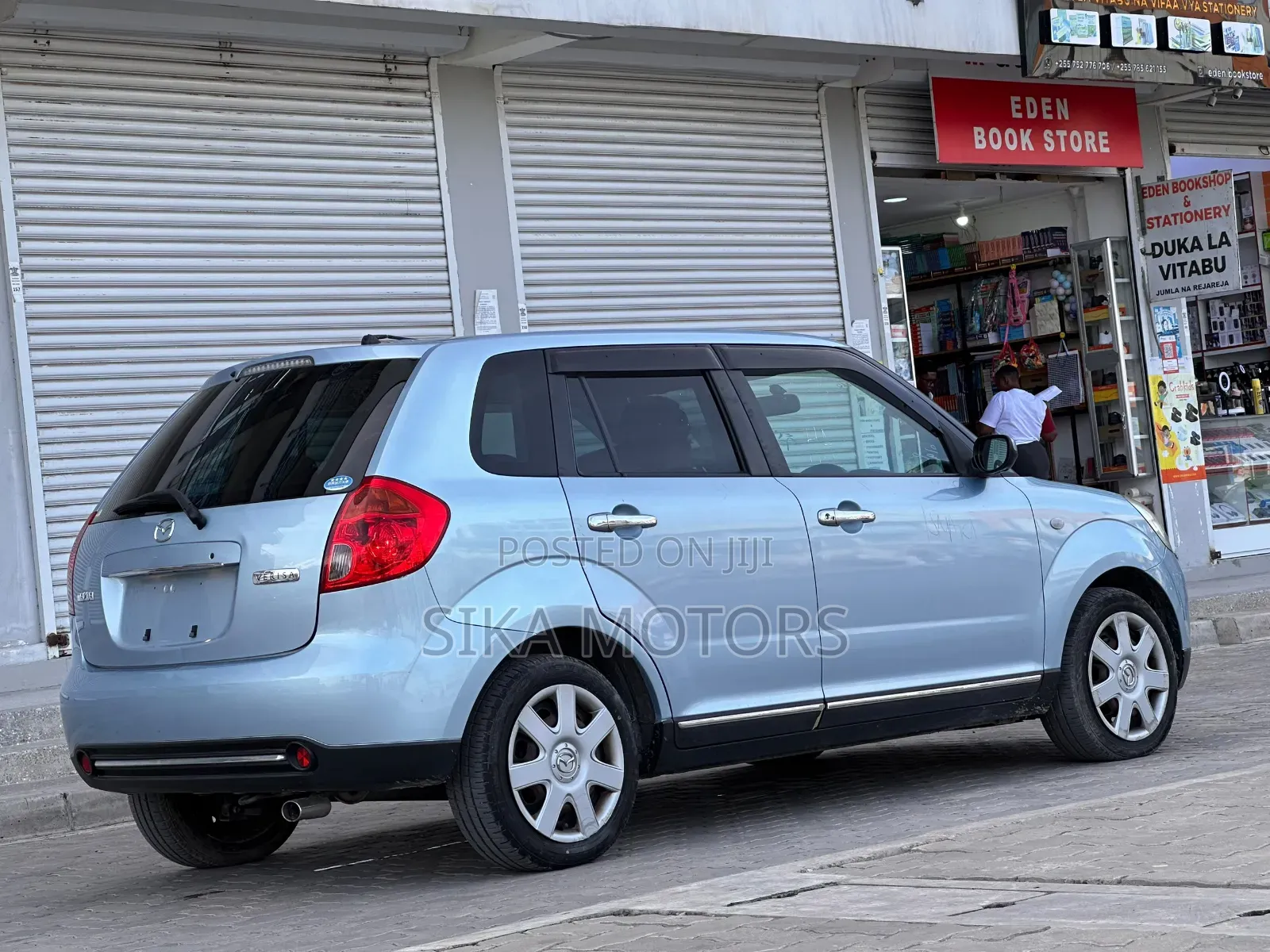 Mazda Verisa 2008 Silver