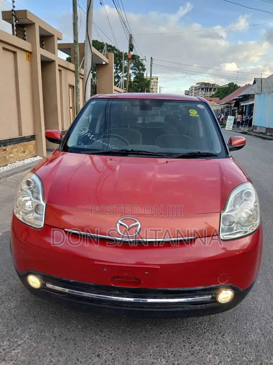 Mazda Verisa 2010 Red