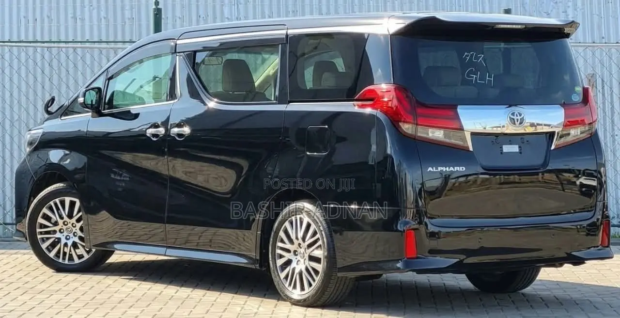 Toyota Alphard 2.5 Petrol FWD 2017 Black