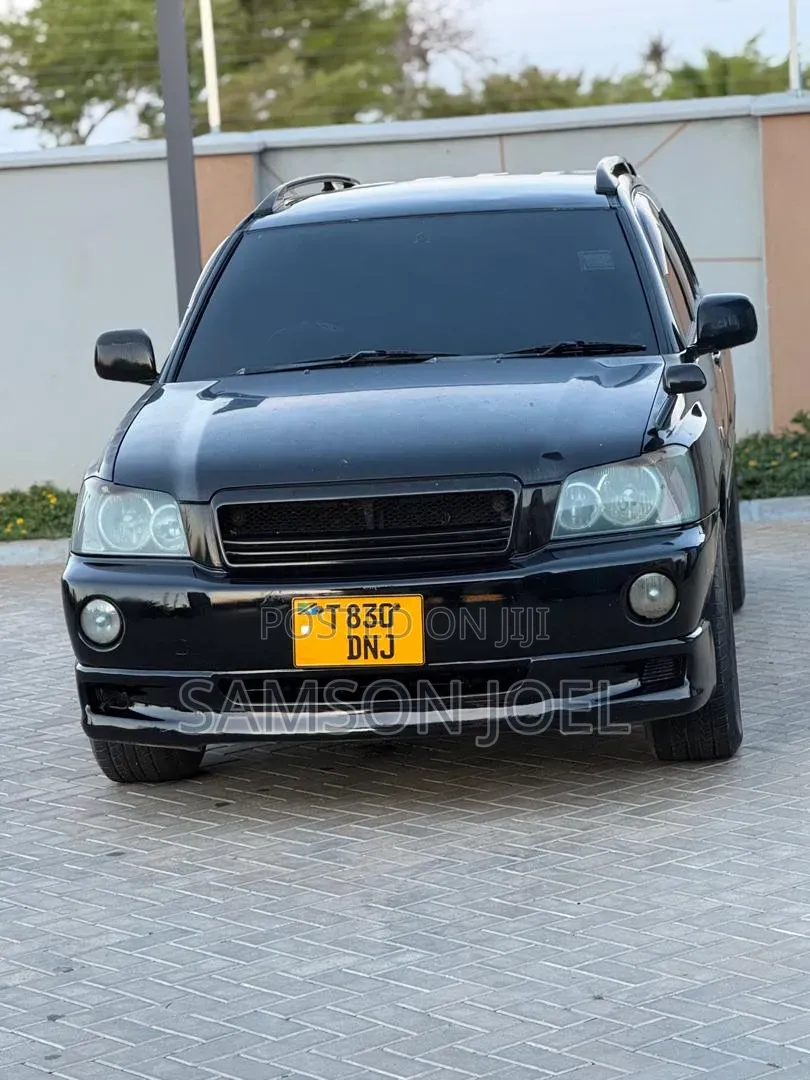 Toyota Kluger 2003 Black