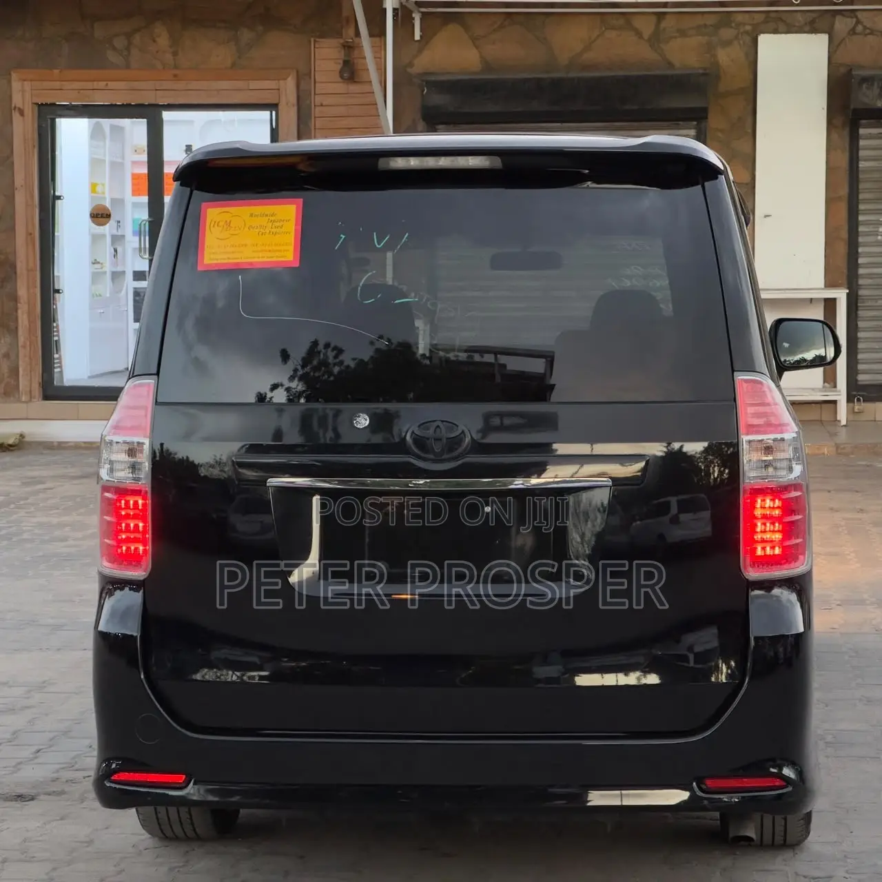 Toyota Noah 2.0 143hp AWD (8 Seater) 2008 Black
