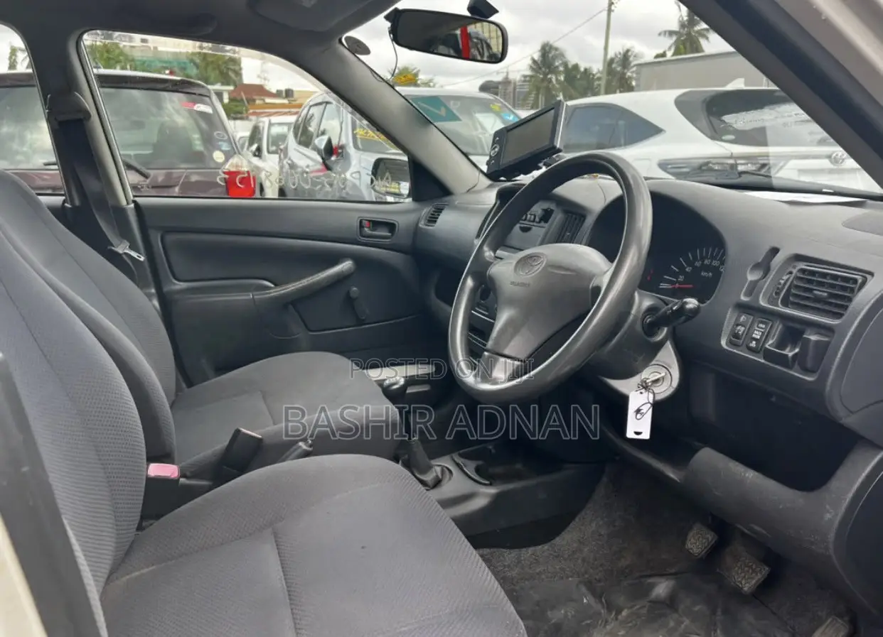 Toyota Probox 2008 Pearl