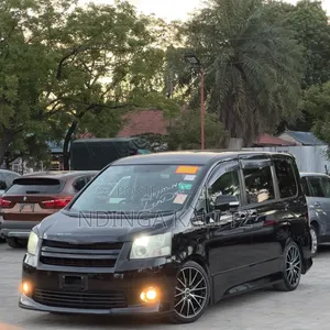 Toyota Noah 2007 Black