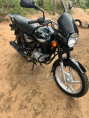 Bajaj Boxer 125 2025 Black