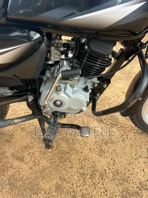 Bajaj Boxer 125 2025 Black