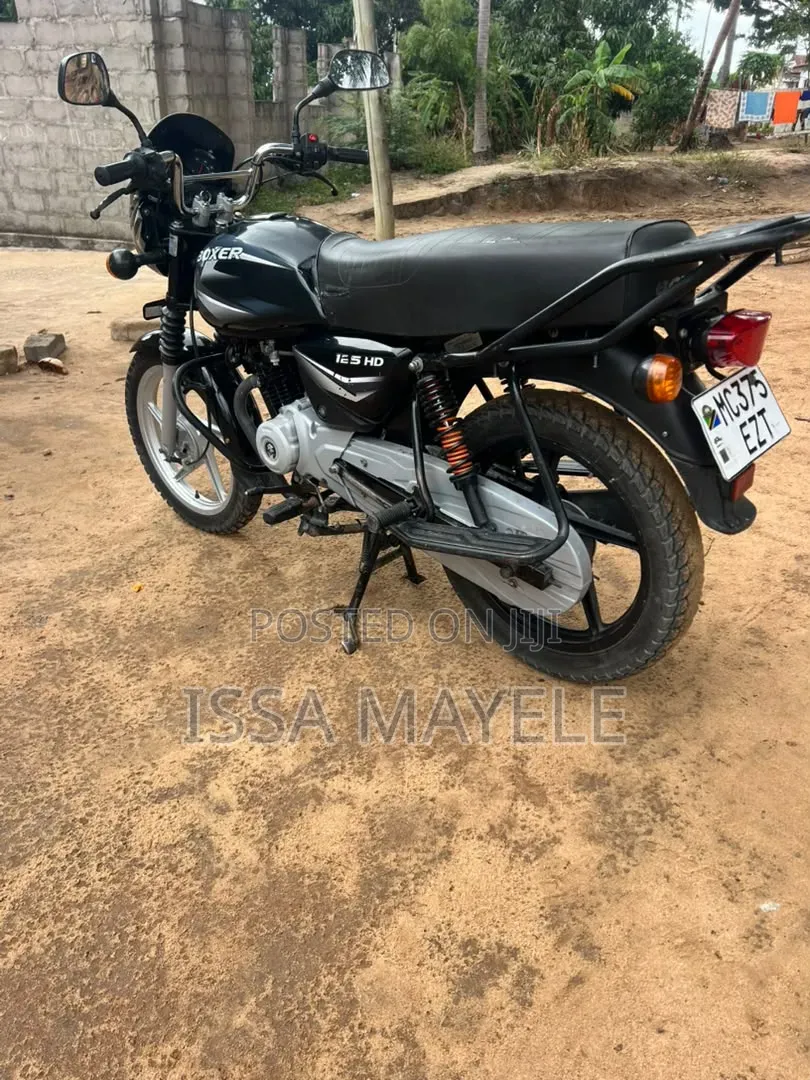 Bajaj Boxer 125 2025 Black