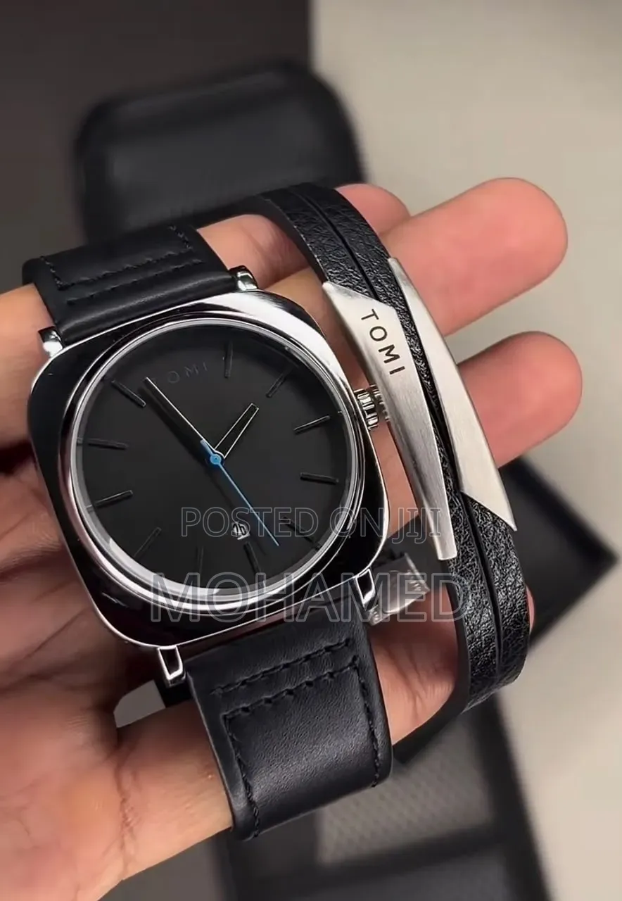  Tomi Combo – Classy & Smart 