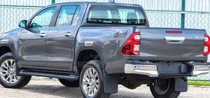 New Toyota Hilux 2025 Gray