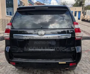 Toyota Land Cruiser Prado 4.0 Petrol TX 2015 Black