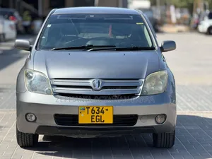 Toyota IST 2004 Gray