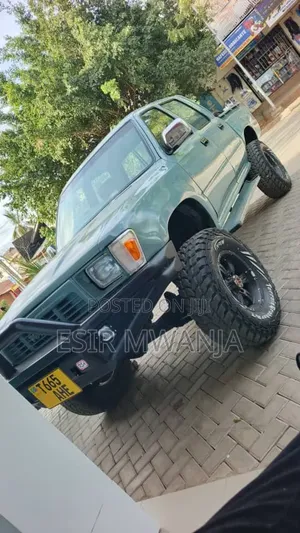 Toyota Hilux 1999 Green