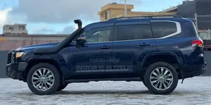 New Toyota Land Cruiser 2024 Blue