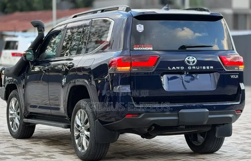 New Toyota Land Cruiser 2024 Blue