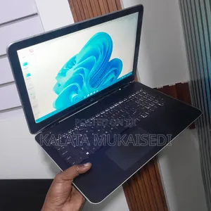 HP Pavilion 14-ce3064st 4GB Qualcomm Snapdragon X Elite HDD 500GB