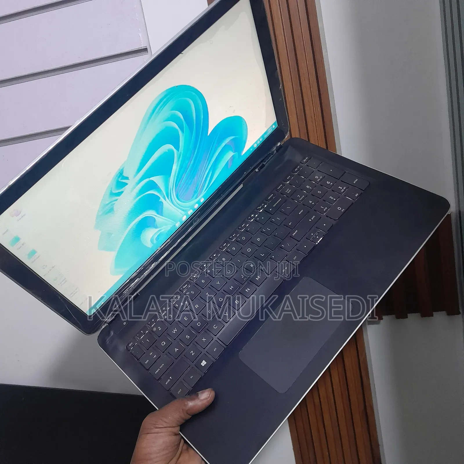 HP Pavilion 14-ce3064st 4GB Qualcomm Snapdragon X Elite HDD 500GB