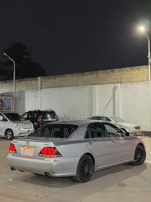 Toyota Crown 2007 Silver