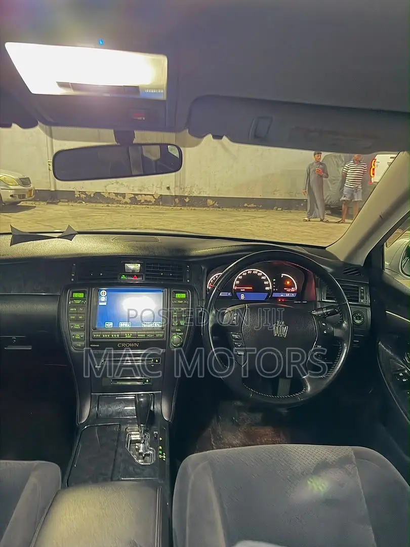 Toyota Crown 2007 Silver