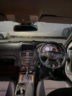 Mercedes-Benz C-Class 2009 White