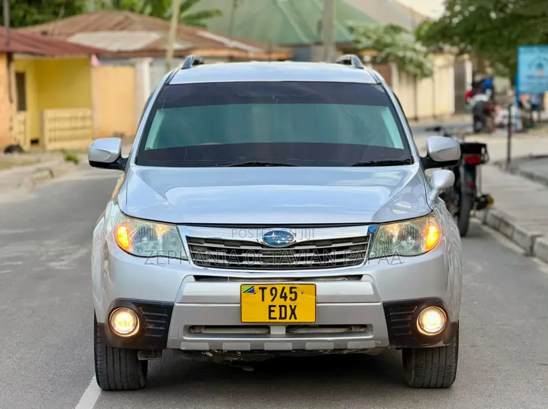 Subaru Forester 2008 Silver