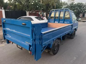 Toyota TownAce 2004 Blue