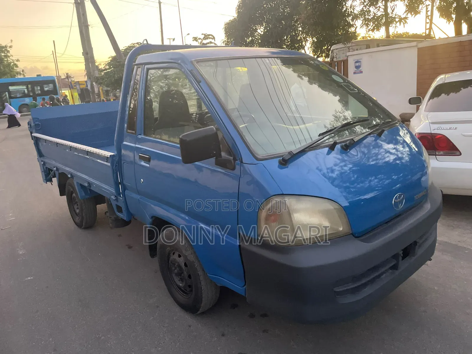 Toyota TownAce 2004 Blue