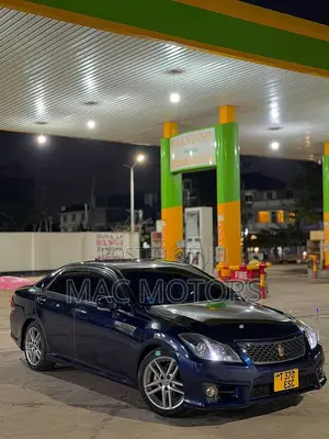 Toyota Crown 2010 Blue