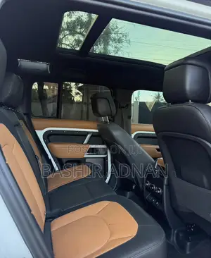 Land Rover Defender X-Dynamic SE 2023 White