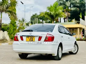 Toyota Premio 2005 White