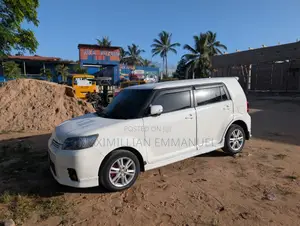 Toyota Rumion 1.5 FWD 2023 White