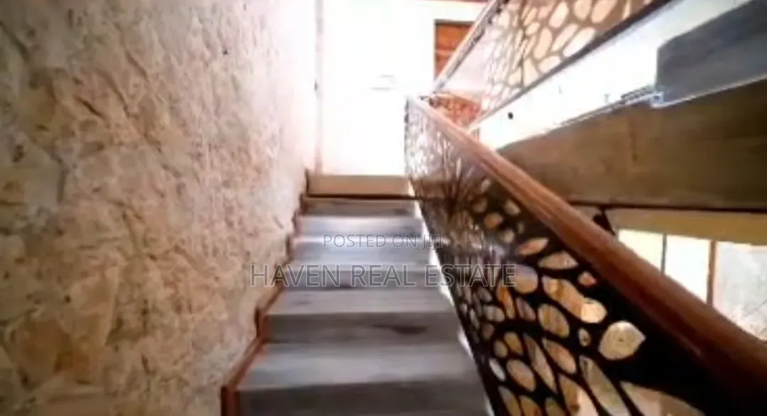 Furnished 3bdrm Villa in Kaskazini A for sale