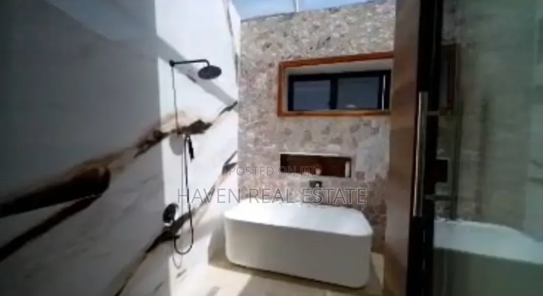 Furnished 3bdrm Villa in Kaskazini A for sale