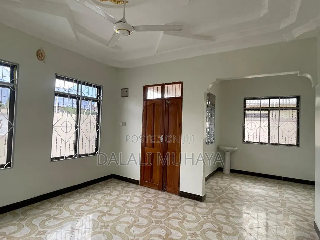 4bdrm House in Kanisani, Mbagala for sale