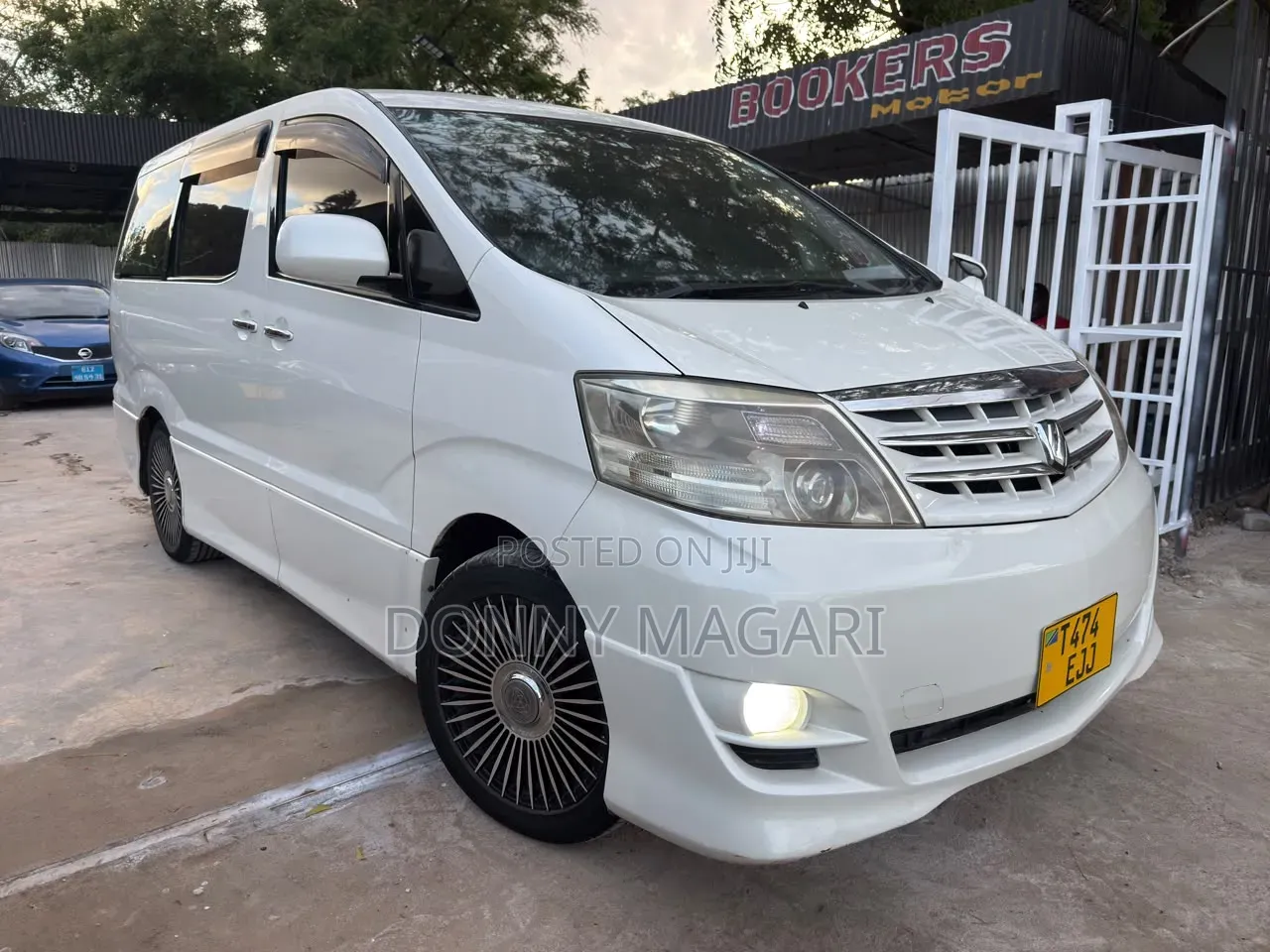Toyota Alphard 2007 White