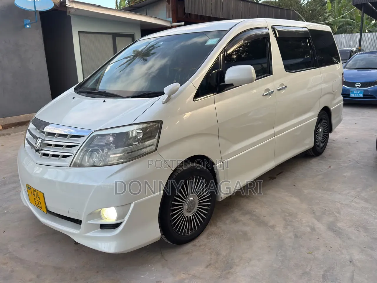 Toyota Alphard 2007 White